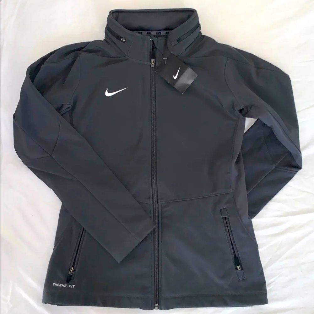 Nike therma-fit jacket
